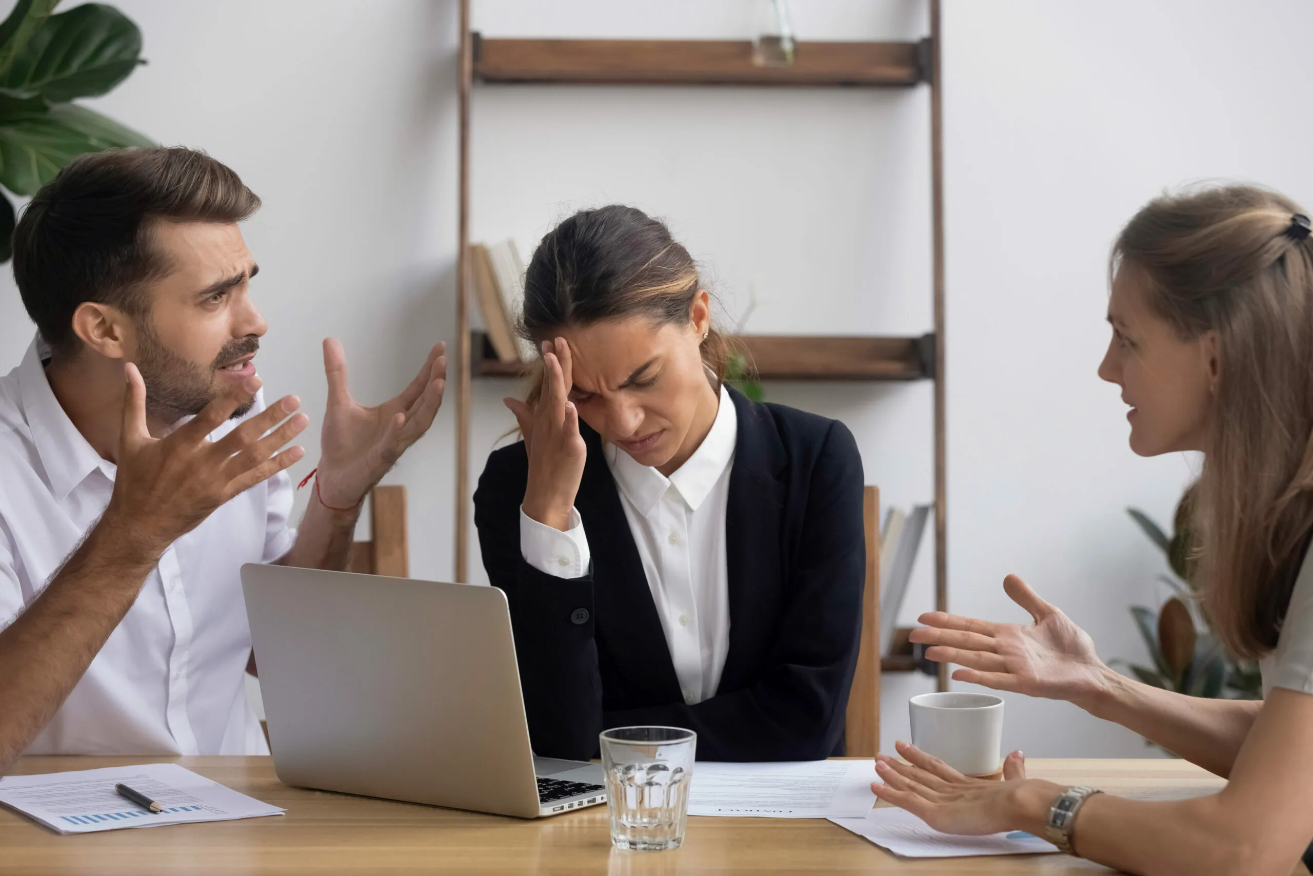 Co z psychologického hlediska znamená, když člověk nežádá o odpuštění? Pět věcí, které to vypovídá o jeho osobnosti