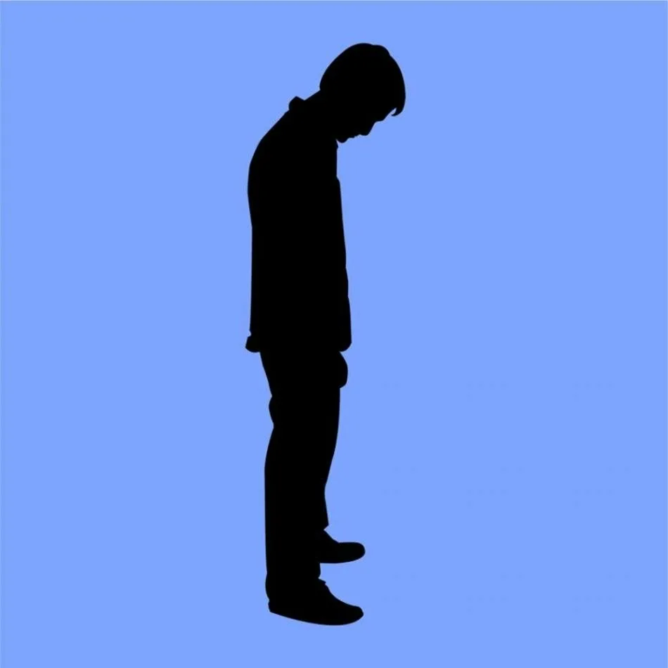 Co podle psychologie znamená, když člověk vždy chodí a dívá se přitom na podlahu?
